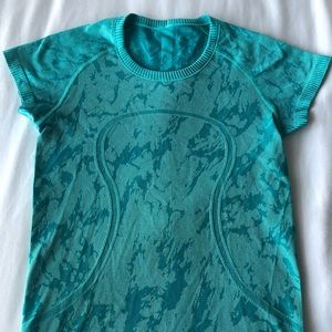 Lululemon Swiftly Tech Tee